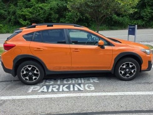 Used 2018 Subaru Crosstrek 2.0i Premium AWD/4WD image 5