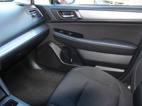 Used 2019 Subaru Legacy 2.5i Premium image 26