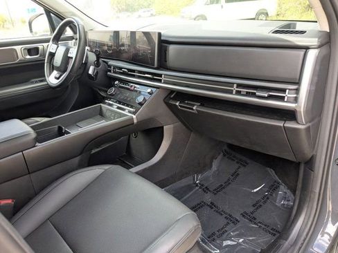 Used 2025 Hyundai Santa Fe SEL AWD/4WD image 29