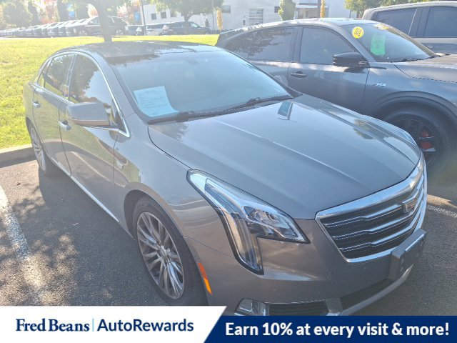 Used 2019 Cadillac XTS Luxury FWD image 1