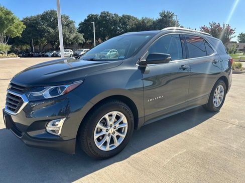 Used 2018 Chevrolet Equinox LT w/ Sun & Infotainment Package FWD image 1