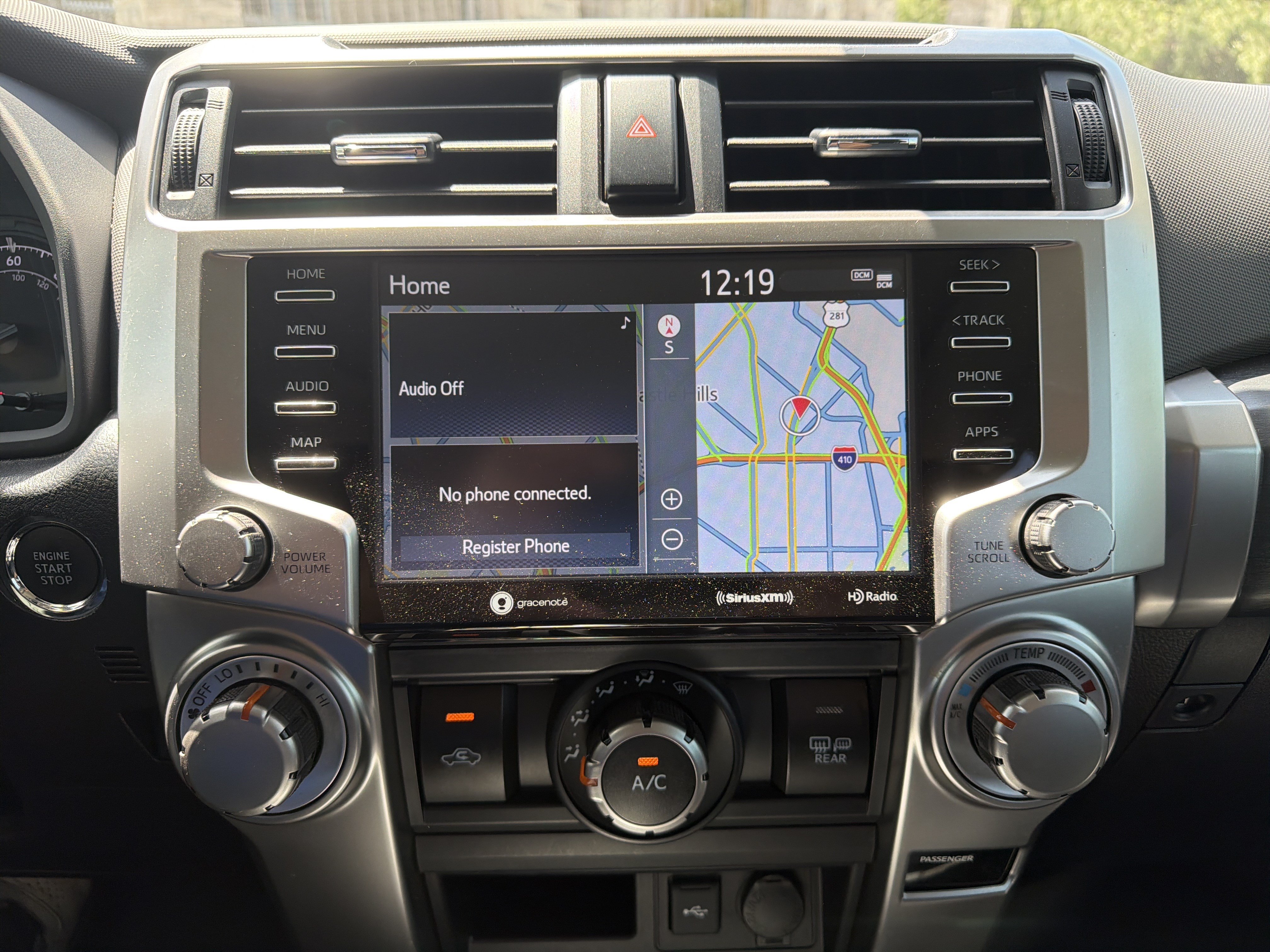 Used 2023 Toyota 4Runner SR5 Premium w/ Moonroof Package RWD image 18