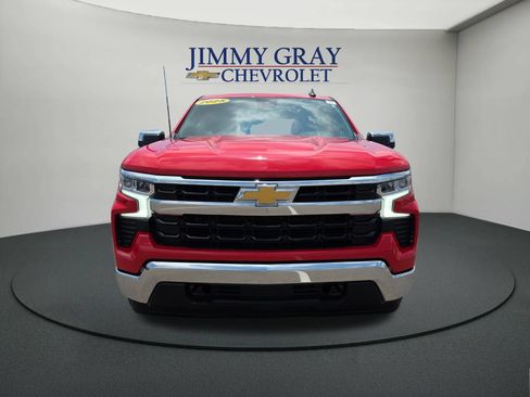 Used 2025 Chevrolet Silverado 1500 LT w/ Protection Package AWD/4WD image 8