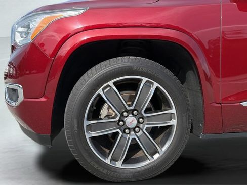 Used 2018 GMC Acadia Denali w/ Technology Package AWD/4WD image 39