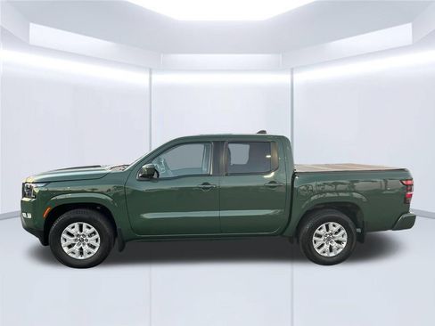 Used 2023 Nissan Frontier SV w/ SV Convenience Package RWD image 2