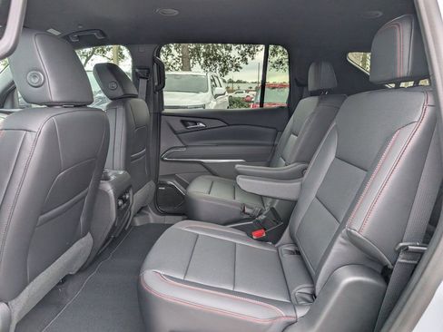 New 2026 Chevrolet Traverse Z71 w/ Enhanced Driving Package image 15