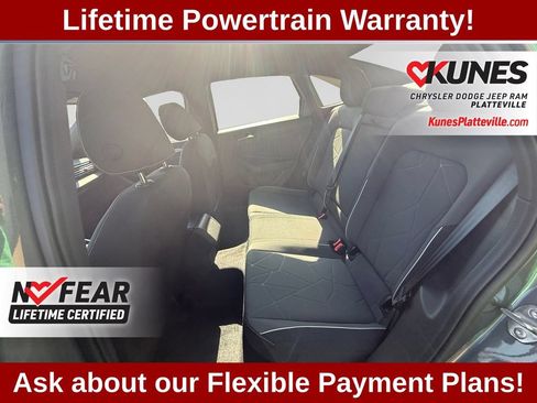 Used 2025 Volkswagen Jetta Sport FWD image 37