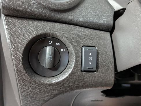 Used 2016 Ford Fiesta S FWD image 32