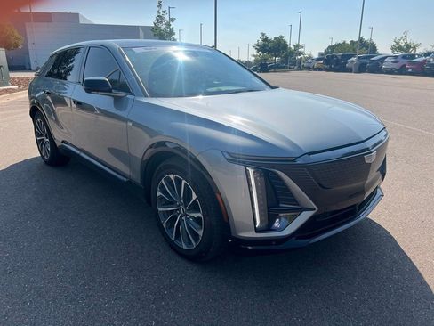 Certified 2024 Cadillac Lyriq Sport w/ LPO, Floor Liner Package AWD/4WD image 8