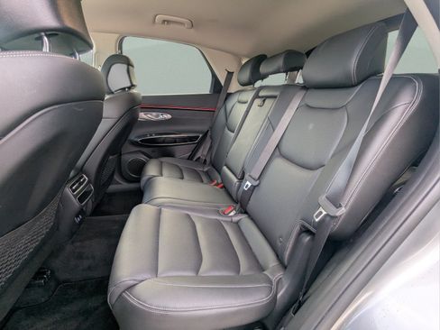 Used 2026 Genesis GV70 2.5T AWD/4WD image 12