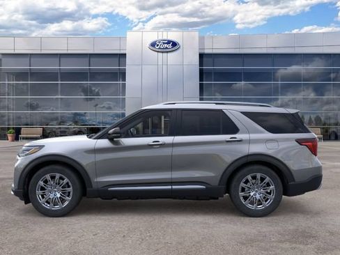 New 2026 Ford Explorer Platinum RWD image 3