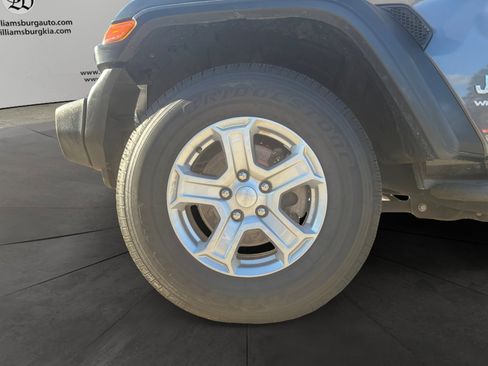 Used 2021 Jeep Wrangler Unlimited Sport S image 14