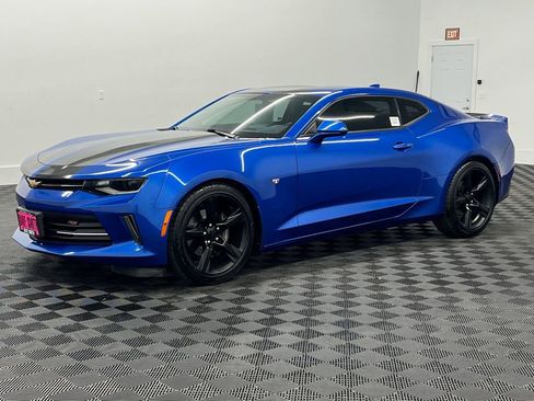 Used 2017 Chevrolet Camaro LT image 1