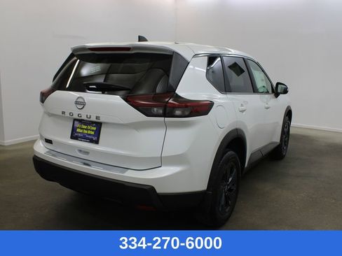 New 2026 Nissan Rogue SV image 5