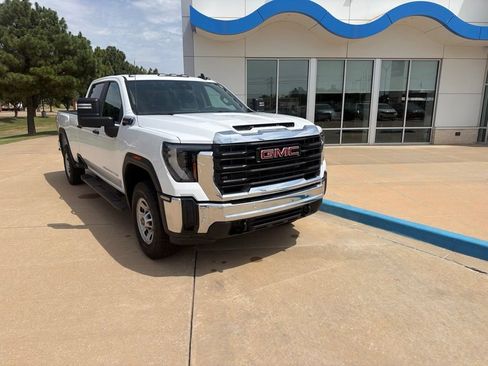 Used 2026 GMC Sierra 2500 Pro w/ Max Trailering Package AWD/4WD image 3