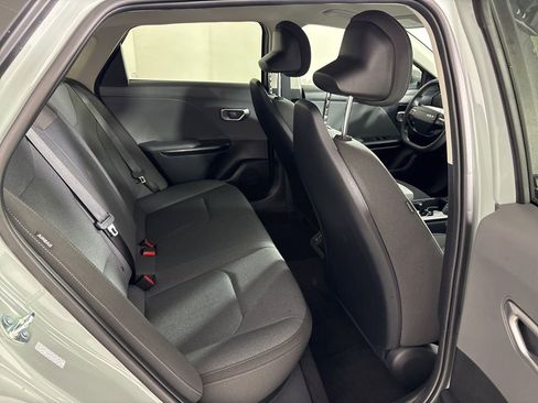 New 2026 Kia K4 LXS image 38