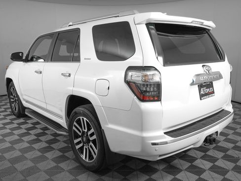 Used 2018 Toyota 4Runner Limited RWD image 6