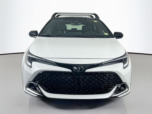 Used 2025 Toyota Corolla XSE FWD image 9