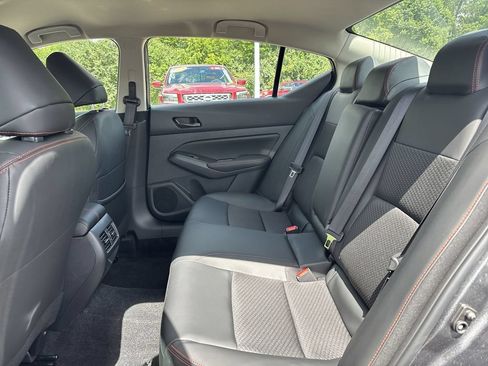 New 2026 Nissan Altima 2.5 SR AWD/4WD image 16