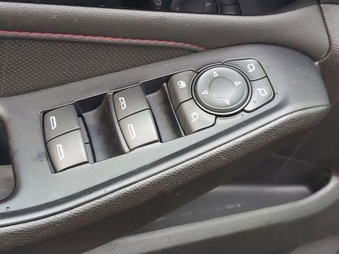 Certified 2023 Chevrolet Traverse RS image 18