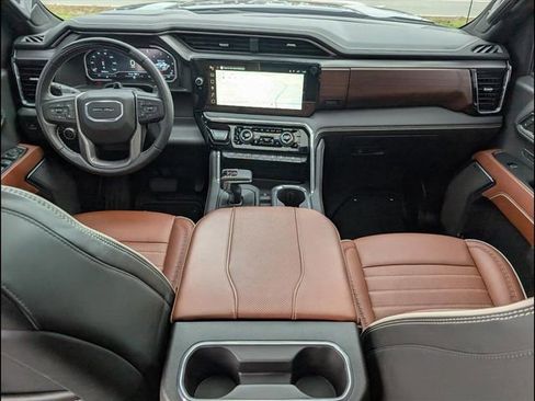 Used 2024 GMC Sierra 1500 Denali Ultimate image 18