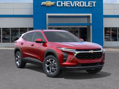 New 2026 Chevrolet Trax LT w/ Sunroof Package image 37