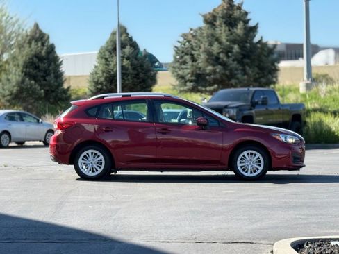 Used 2017 Subaru Impreza 2.0i Premium AWD/4WD image 4