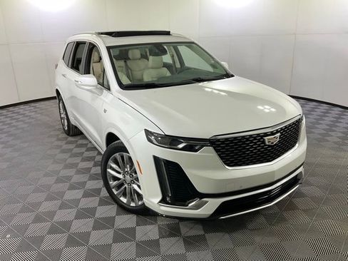 Certified 2023 Cadillac XT6 Premium Luxury image 37