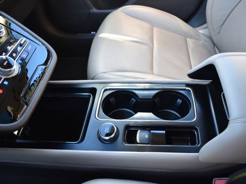 Used 2020 Lincoln Corsair Reserve w/ Elements Package image 22