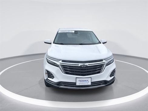 Used 2024 Chevrolet Equinox LT w/ LPO, Floor Liner Package image 3