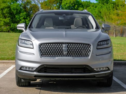 Used 2022 Lincoln Nautilus Black Label AWD/4WD image 9