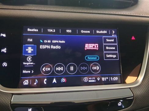 Certified 2026 Cadillac XT5 Sportv w/ LPO, Floor Liner Package AWD/4WD image 21
