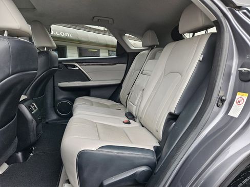 Used 2019 Lexus RX 350 AWD image 18