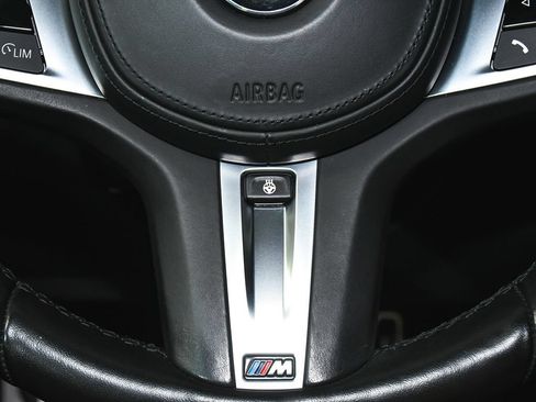 Used 2023 BMW M440i Coupe w/ Premium Package RWD image 38