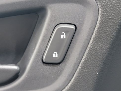 Used 2021 GMC Canyon Elevation Standard w/ Convenience Package RWD image 23