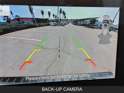 Used 2023 Ford Explorer XLT image 20