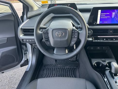 New 2026 Toyota Prius LE AWD/4WD image 21