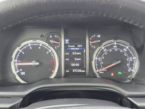 Used 2022 Toyota 4Runner Limited image 42