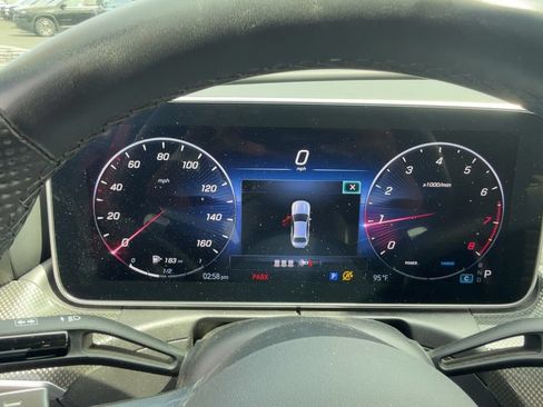 Used 2023 Mercedes-Benz C 300 Sedan image 16