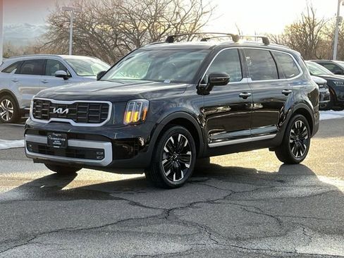 Used 2024 Kia Telluride SX w/ Towing Package AWD/4WD image 11