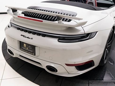 Used 2022 Porsche 911 Turbo S w/ 911 Turbo Sportdesign Package image 19