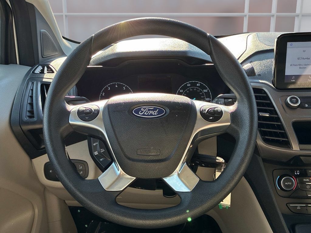 Used 2022 Ford Transit Connect XLT FWD image 26