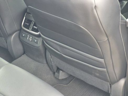 Certified 2025 Subaru Legacy Limited AWD/4WD image 18