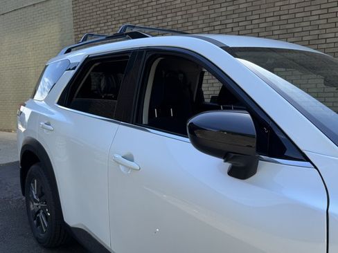 New 2026 Nissan Pathfinder SV w/ Cargo Package AWD/4WD image 4