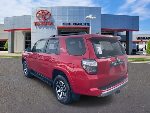 Used 2024 Toyota 4Runner TRD Off-Road Premium image 8