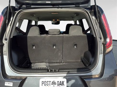 Used 2023 Kia Soul LX w/ Option Group 015 image 12