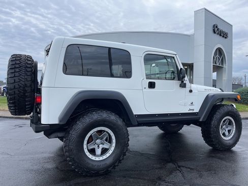 Used 2006 Jeep Wrangler Unlimited Rubicon image 38