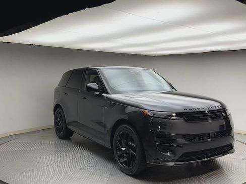 New 2026 Land Rover Range Rover Sport Dynamic SE image 8