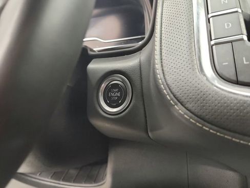 Used 2024 Chevrolet Tahoe Premier image 34