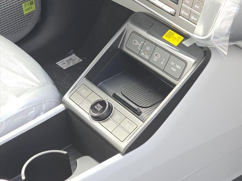 New 2026 Hyundai Kona SEL Premium image 11